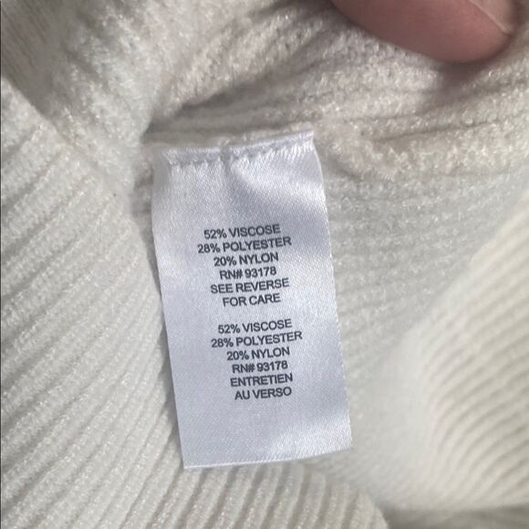 Tahari White Crew Neck Sweater Puff Sleeve - Picture 7 of 7